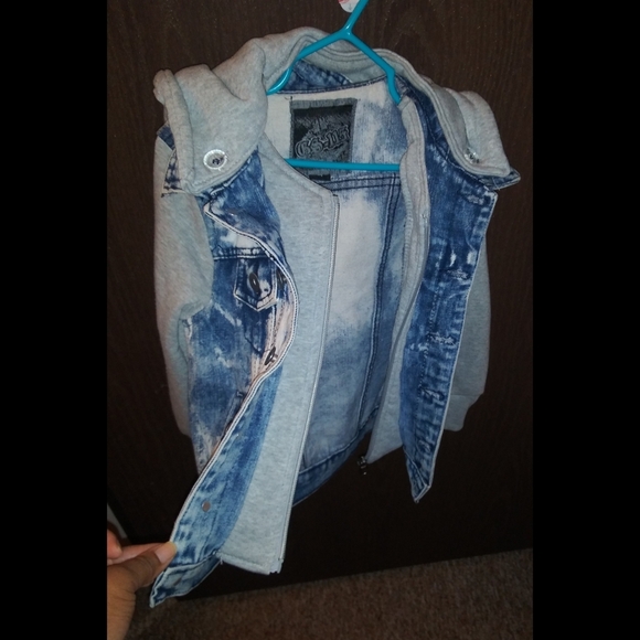 Boys Denim Hoodie Jacket - Picture 4 of 5